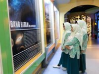 Keseruan Santri dalam Edutrip di Taman Pintar Yogyakarta Keseruan Santri dalam Edutrip di Taman Pintar Yogyakarta